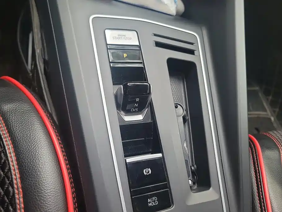 Volkswagen Golf — миниатюра 16