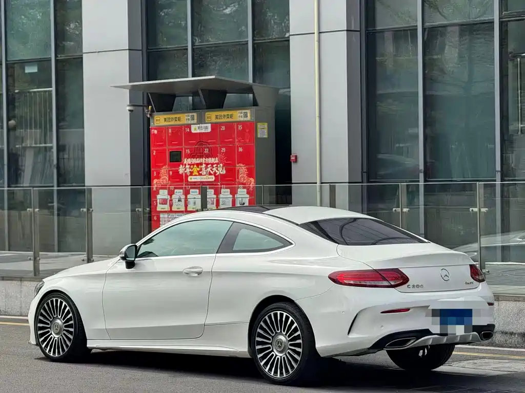 MERCEDES-BENZ C CLASS