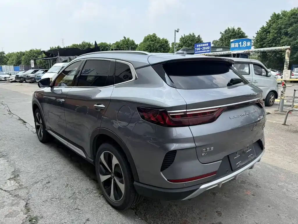 BYD PLUS New Energy — миниатюра 9