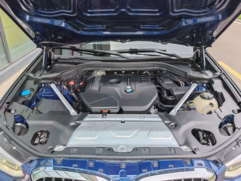 BMW X3 — миниатюра 11