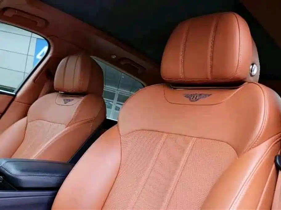 Bentley Bentayga 2017 6.0T Standard