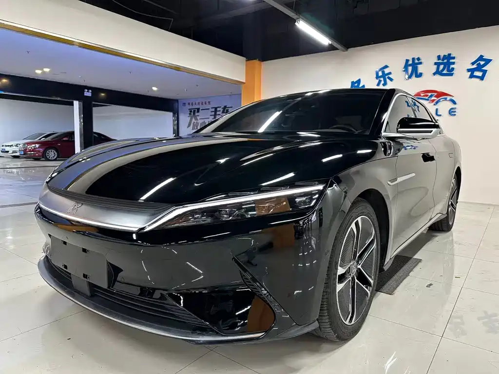 Byd Han 2021