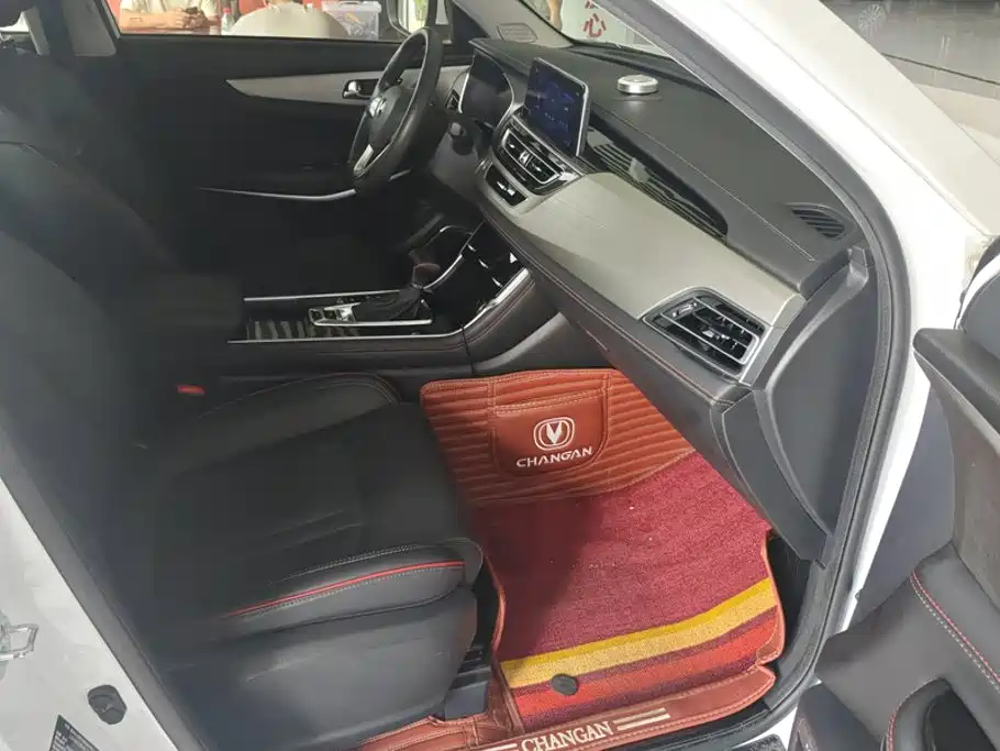 Changan CS75 — миниатюра 8