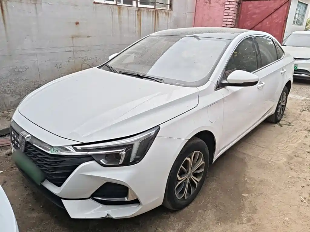 Roewe i6 MAX New Energy — миниатюра 2