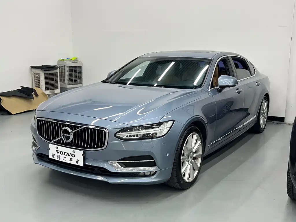 Volvo S90 2019