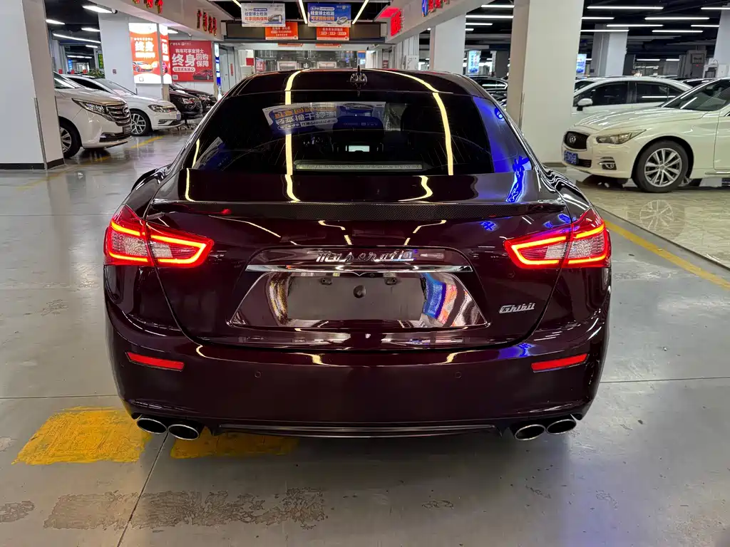 Maserati Ghibli — миниатюра 6