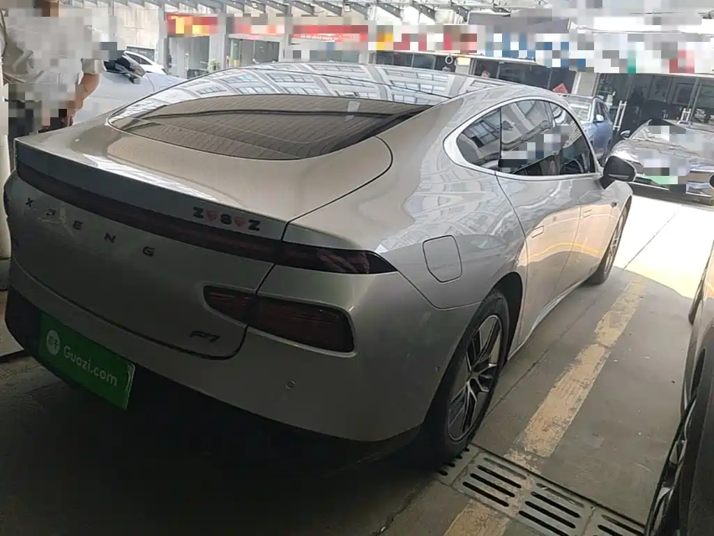 XPeng P7 — миниатюра 7