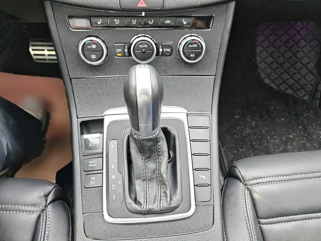 Volkswagen CC — миниатюра 10