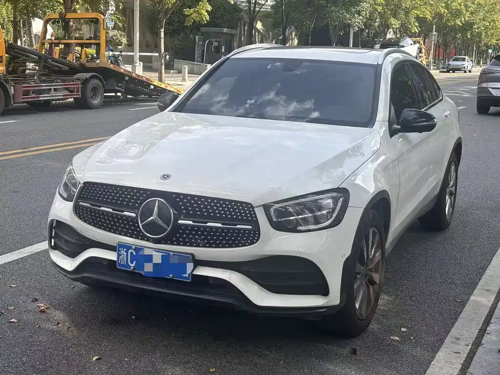 MERCEDES-BENZ GLC COUPE