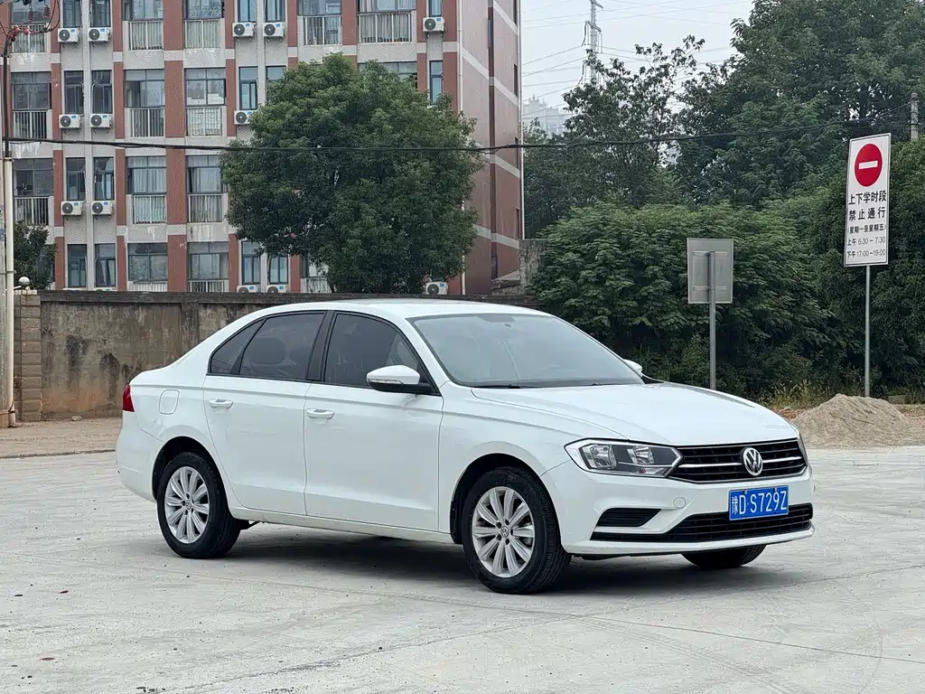 Volkswagen Bora — миниатюра 3