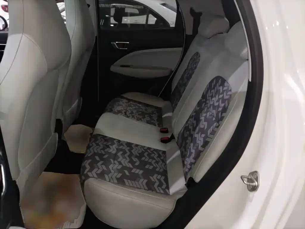 Leapmotor Leapmotor T03 — миниатюра 17