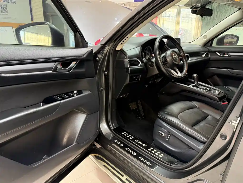 MAZDA CX 5