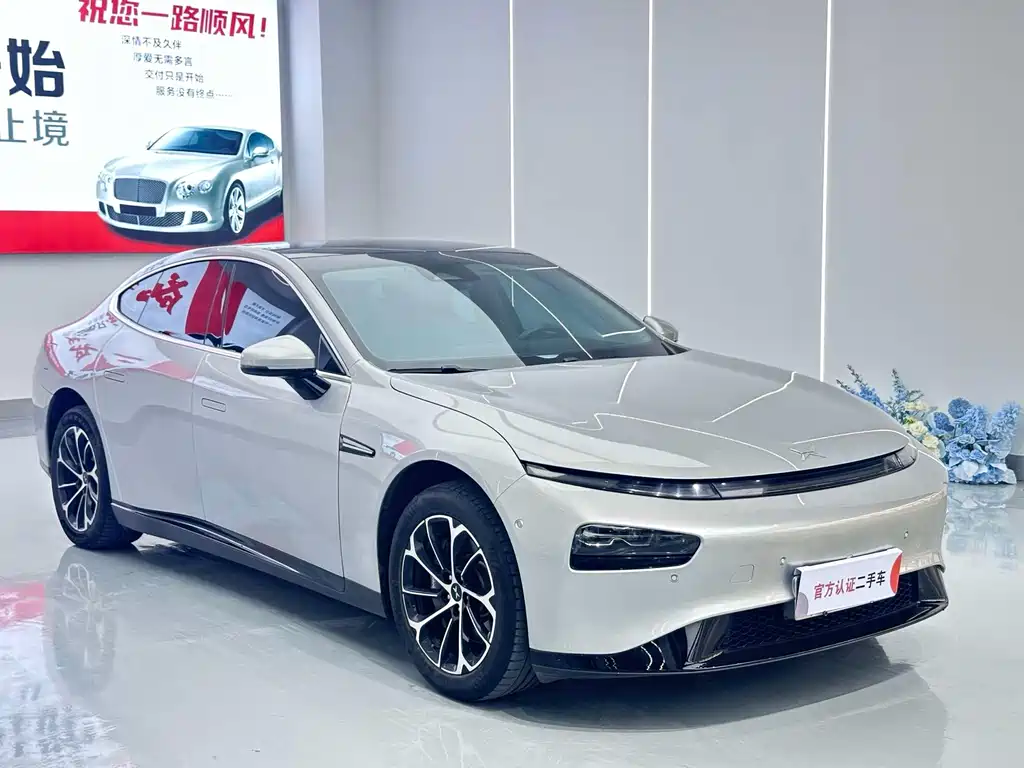 XPeng P7 — миниатюра 3