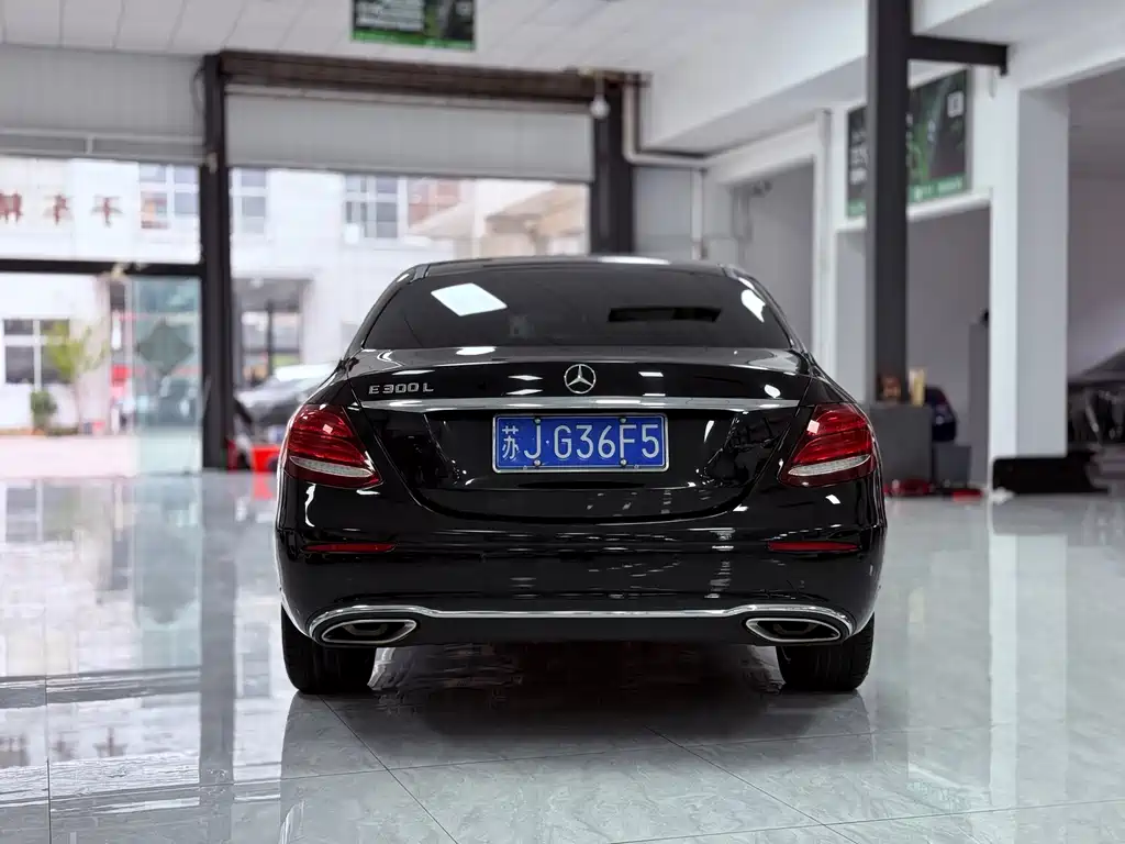 Mercedes-Benz E-Class E 2019 E 300 L Fashion