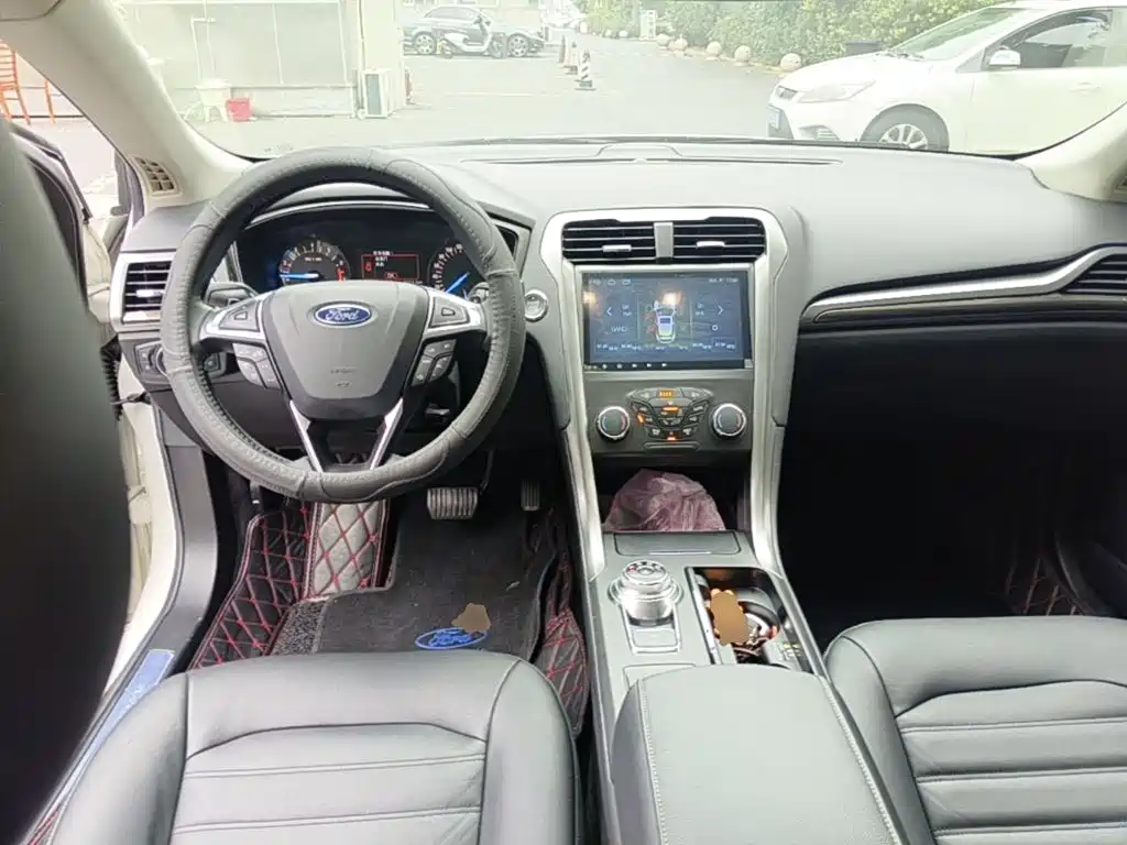 Ford Mondeo — миниатюра 10