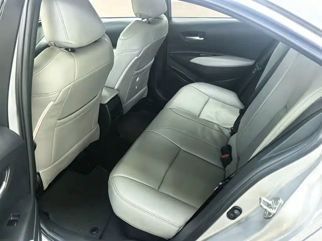 Toyota Corolla — миниатюра 11