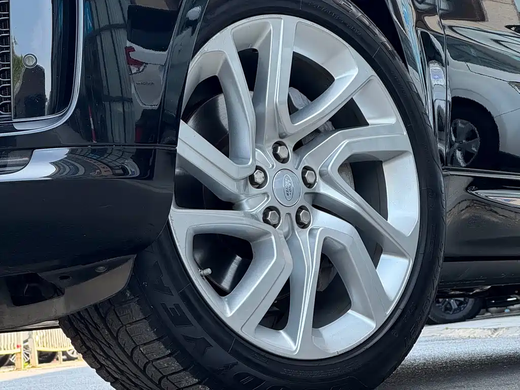 Land Rover Range Rover Sport 2018 3.0 SC V6 HSE DYNAMIC