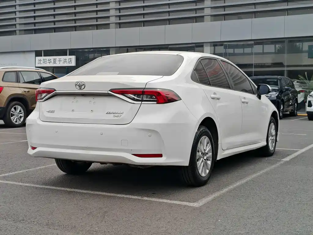 Toyota Corolla — миниатюра 16