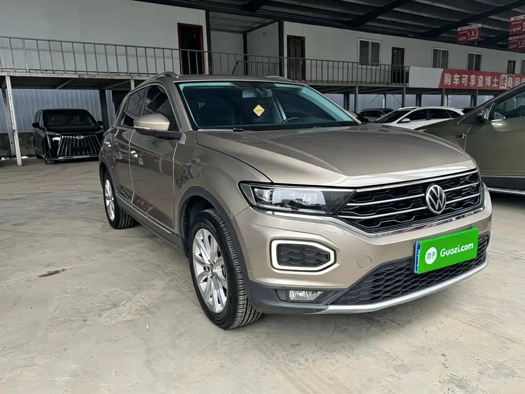 Volkswagen T-Roc — миниатюра 3