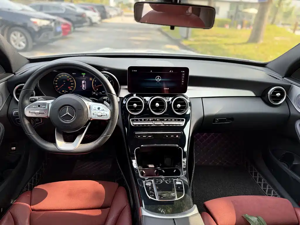 Mercedes-Benz C-Class — миниатюра 14