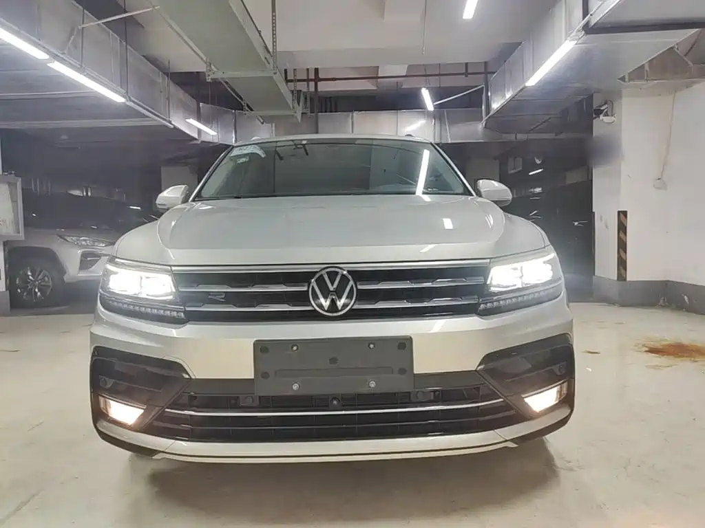 Volkswagen Tiguan L — миниатюра 3