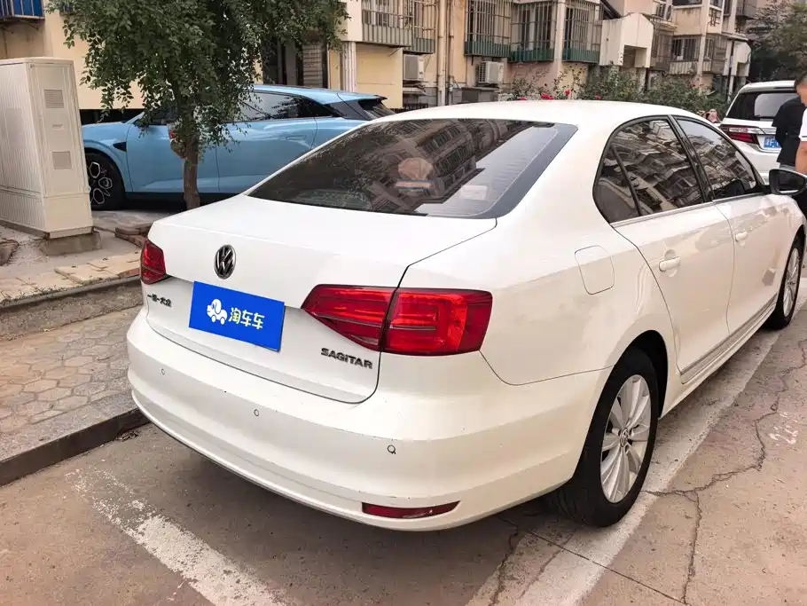 Volkswagen Sagitar — миниатюра 3