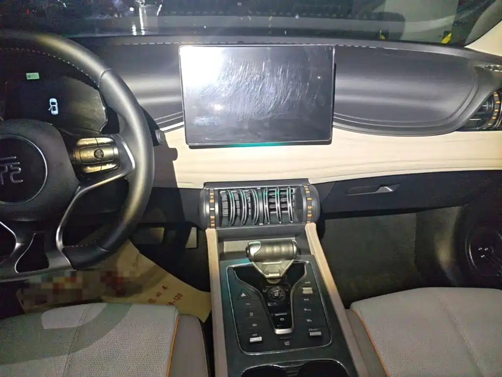 BYD Yuan Plus — миниатюра 13