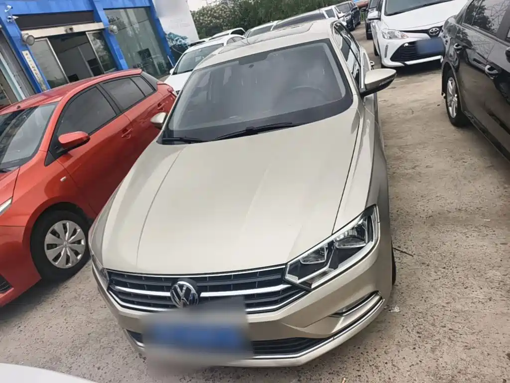 Volkswagen Bora — миниатюра 3