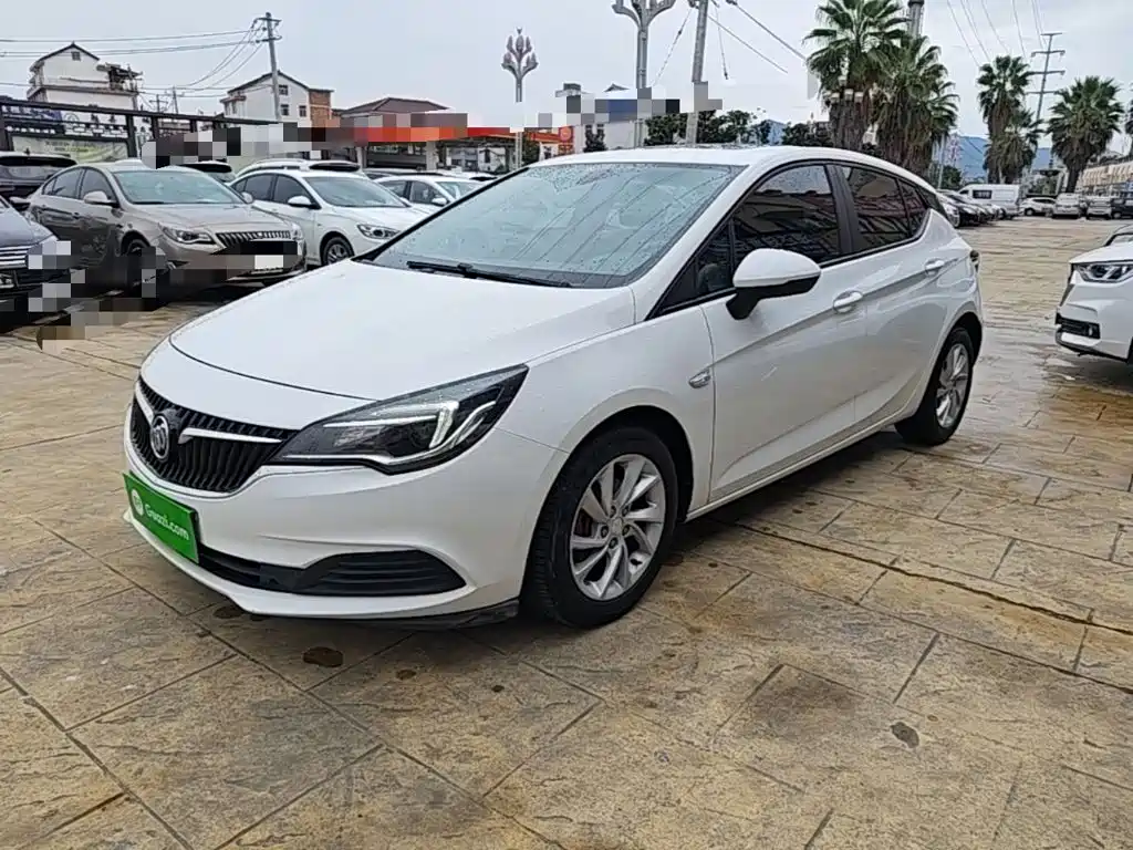 Buick Verano — миниатюра 2