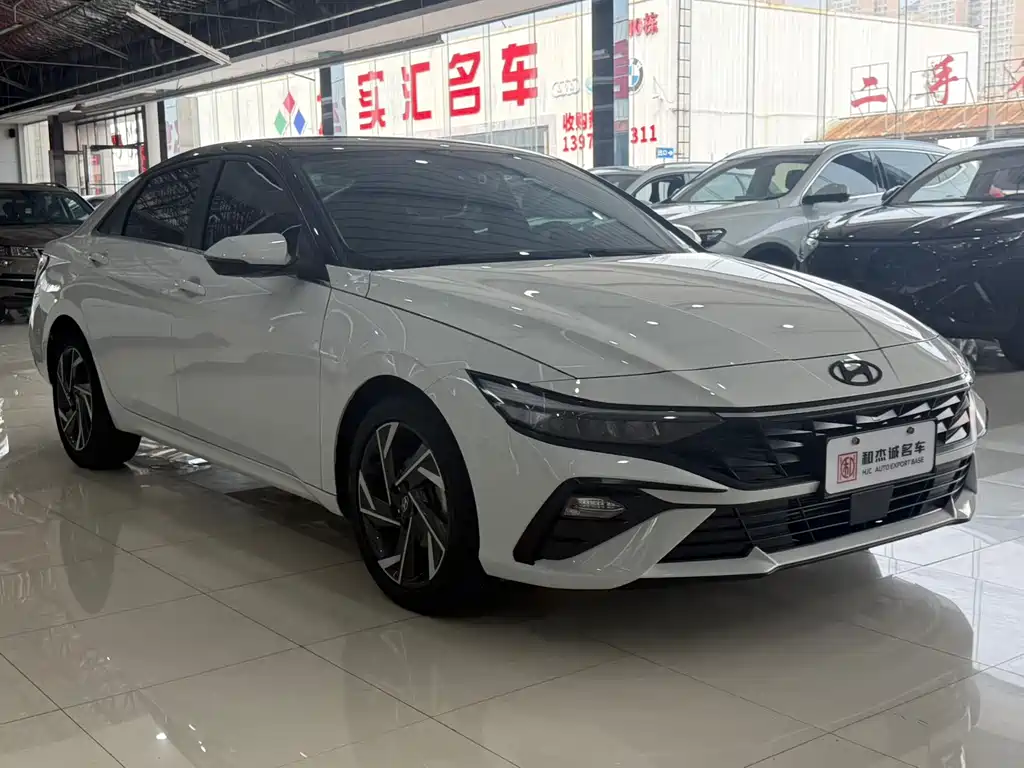 Hyundai Elantra — миниатюра 2
