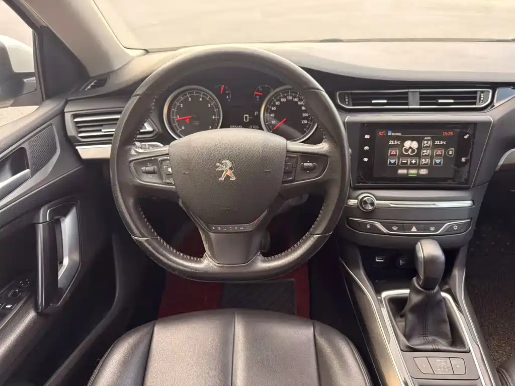 Peugeot 408 — миниатюра 4