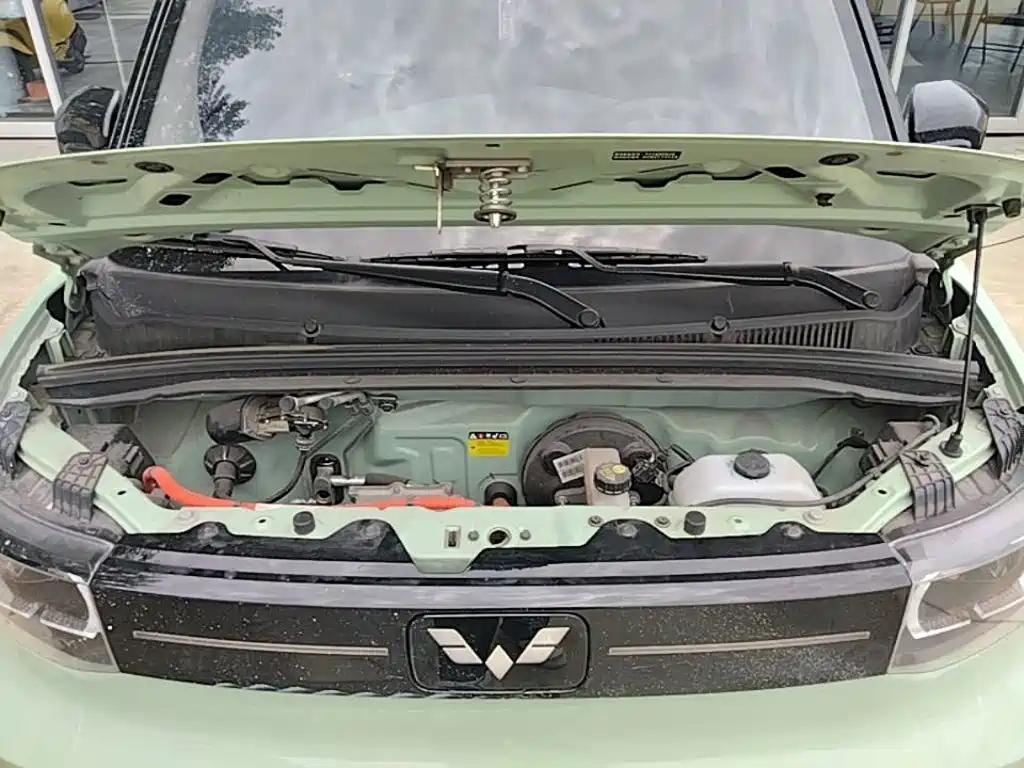 Wuling MINIEV — миниатюра 20