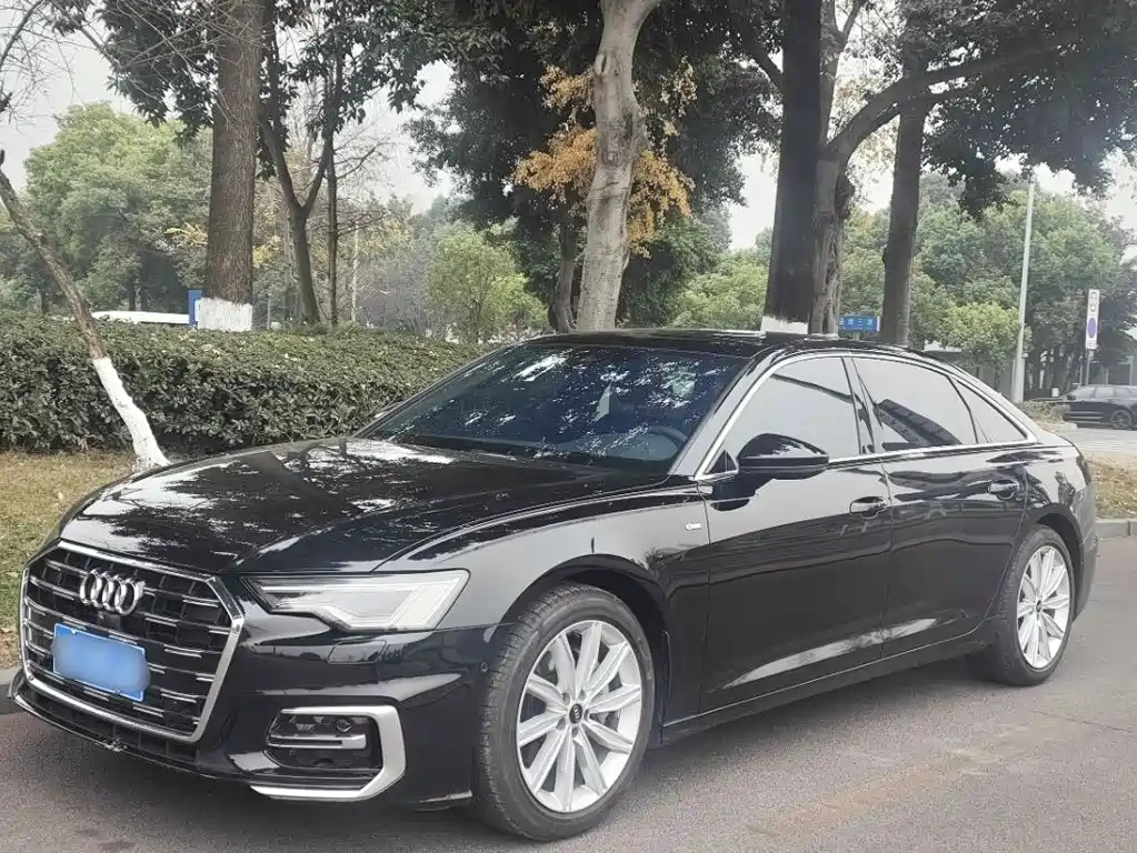 Audi A6L 2023