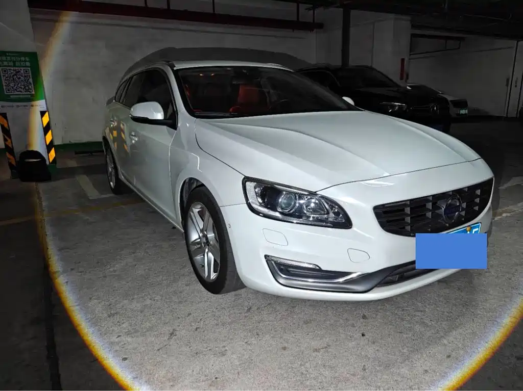 Volvo V60 — миниатюра 3