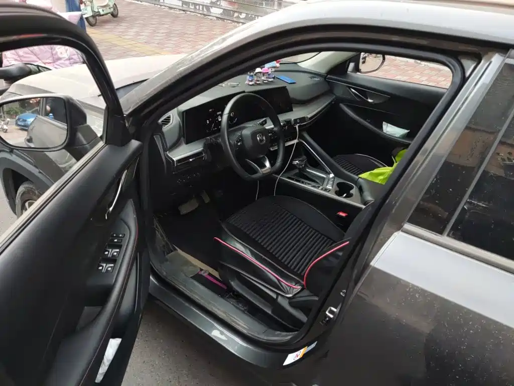 Changan CS35PLUS — миниатюра 17