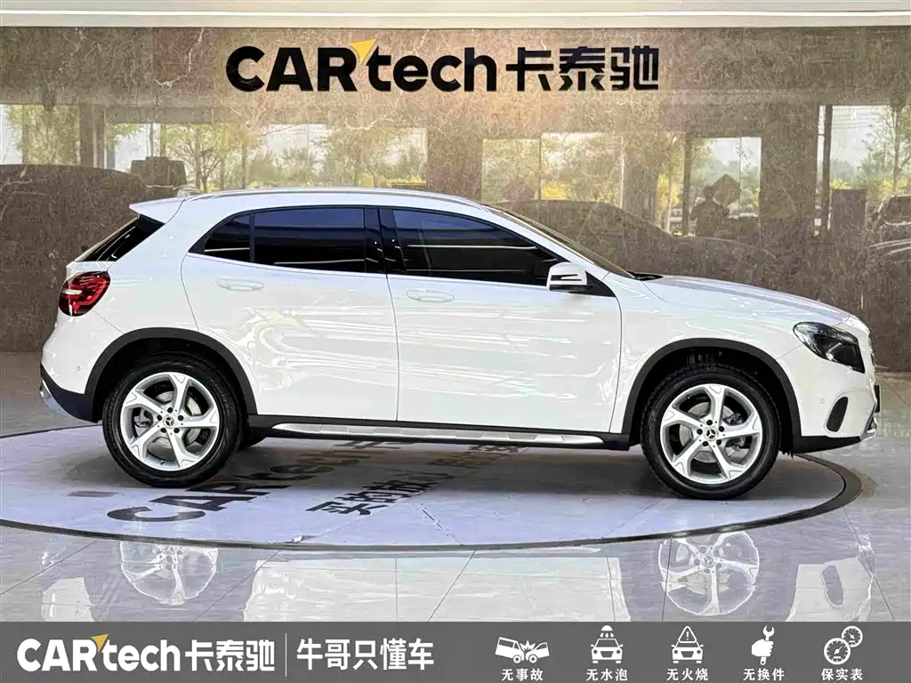Mercedes-Benz GLA — миниатюра 8
