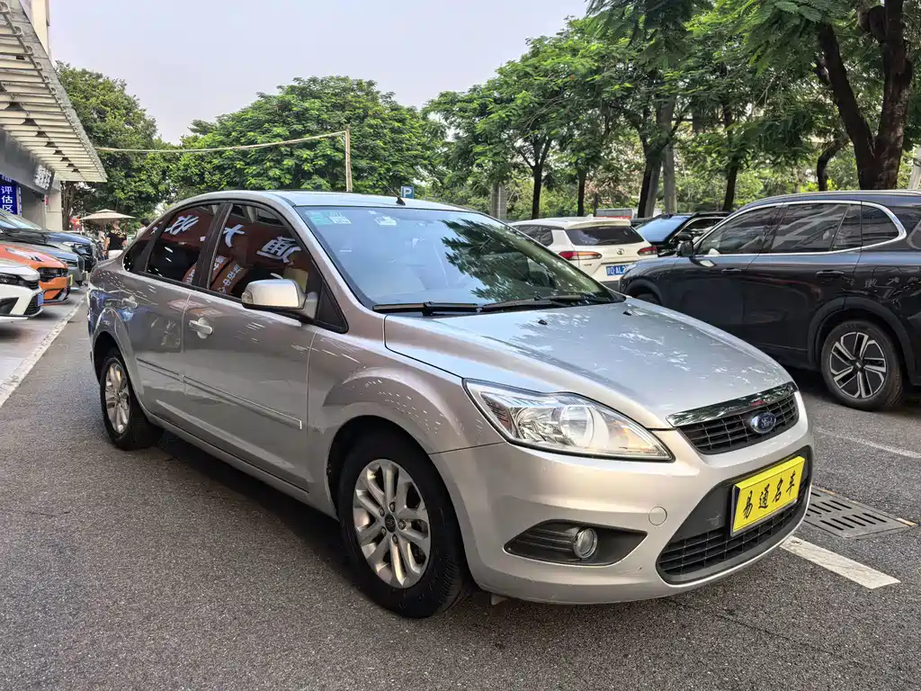 Ford Focus — миниатюра 4