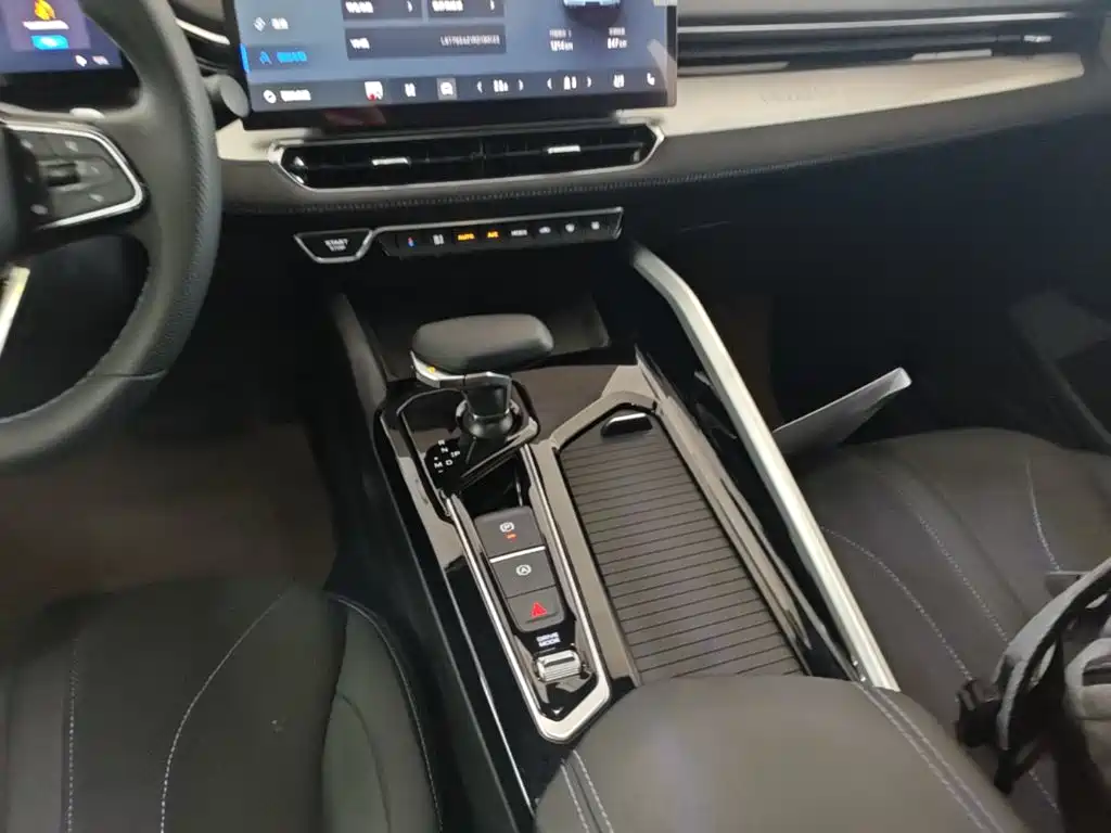 Geely Xingrui — миниатюра 14