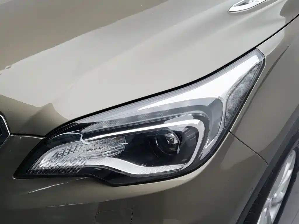 Buick Envision Plus — миниатюра 7