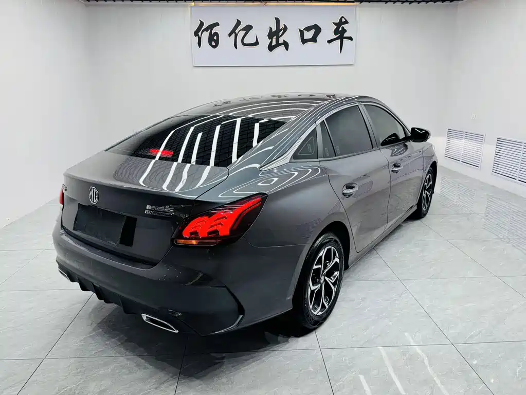 MG MG5 — миниатюра 4