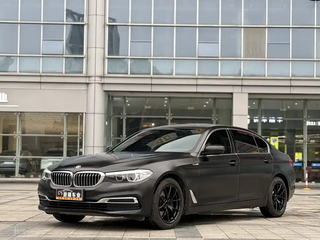 BMW 5 Series 2020