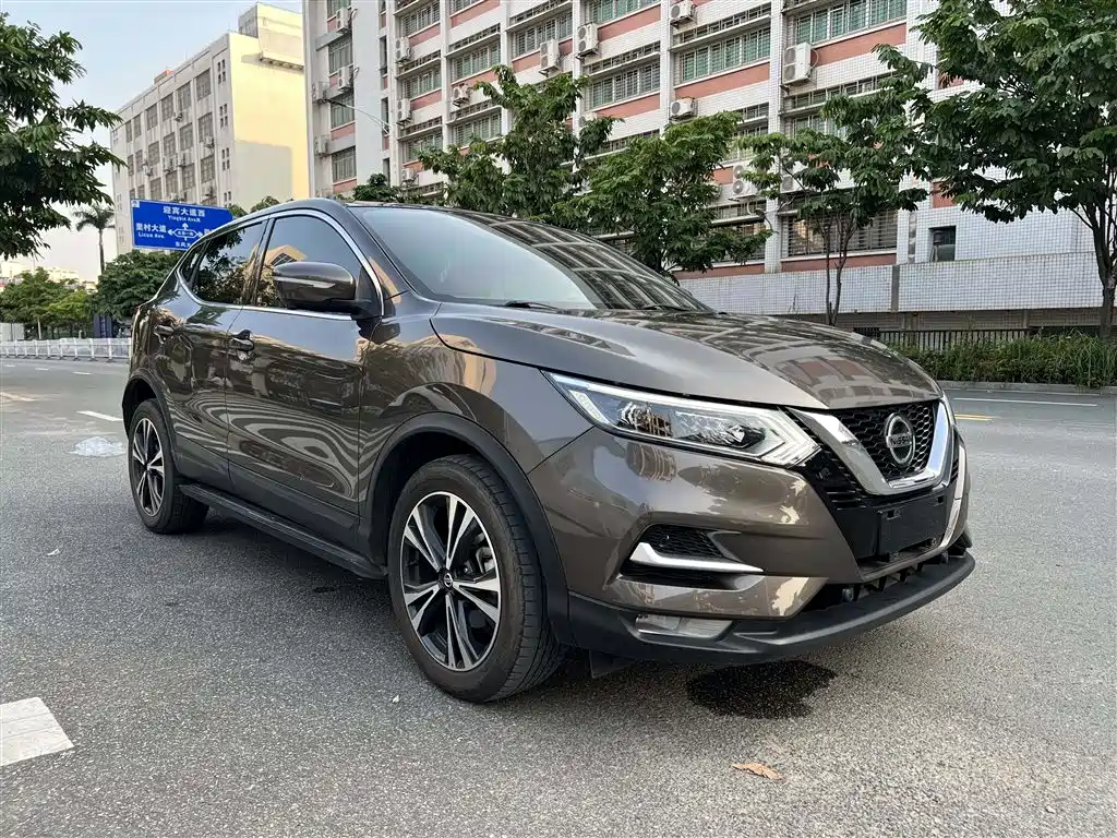 Nissan Qashqai — миниатюра 6