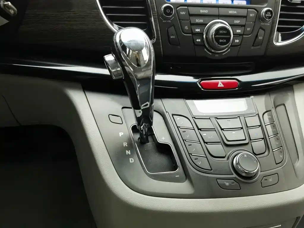 JAC Refine M5 — миниатюра 13