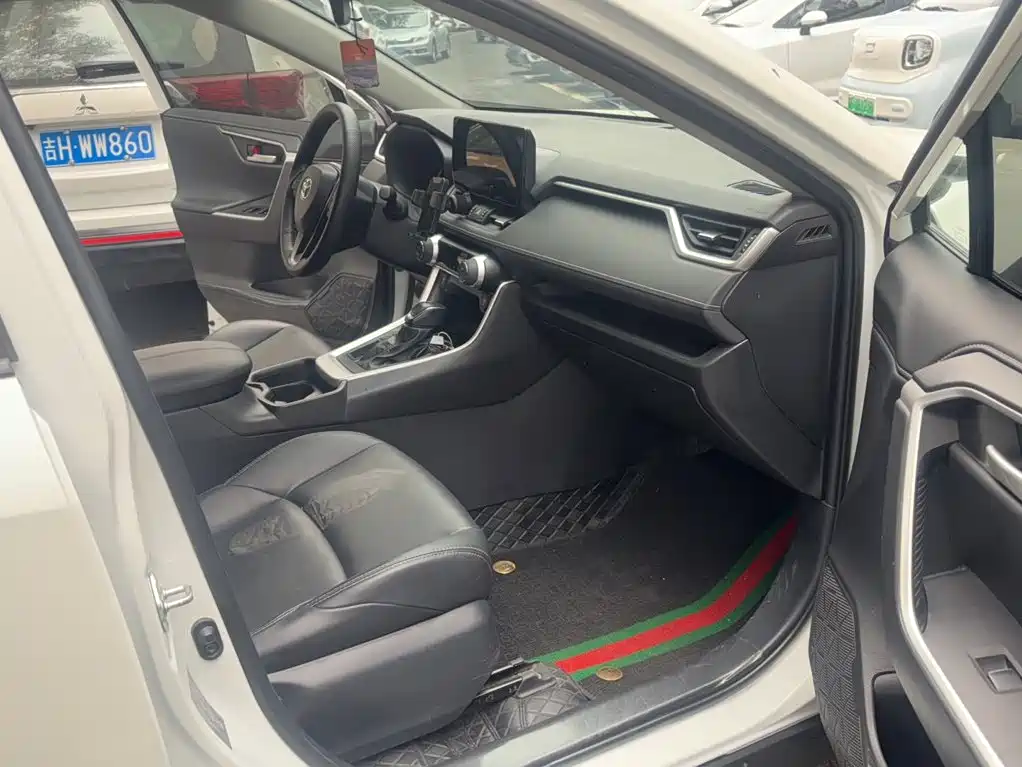Toyota Wildlander — миниатюра 22