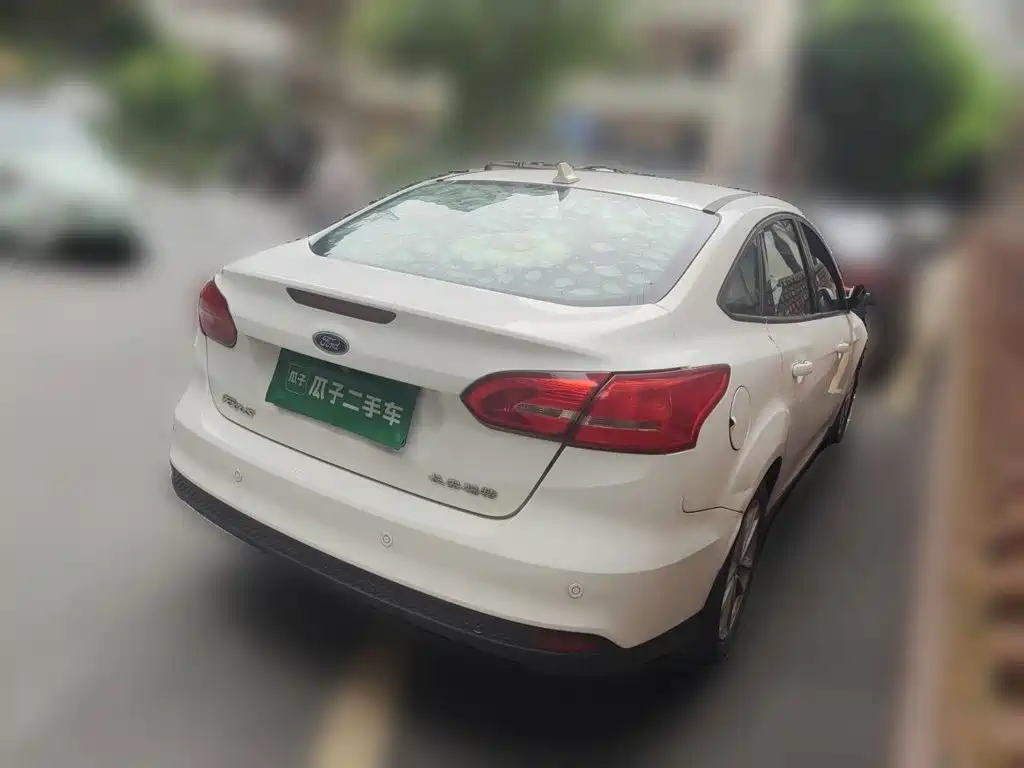 Ford Focus — миниатюра 4