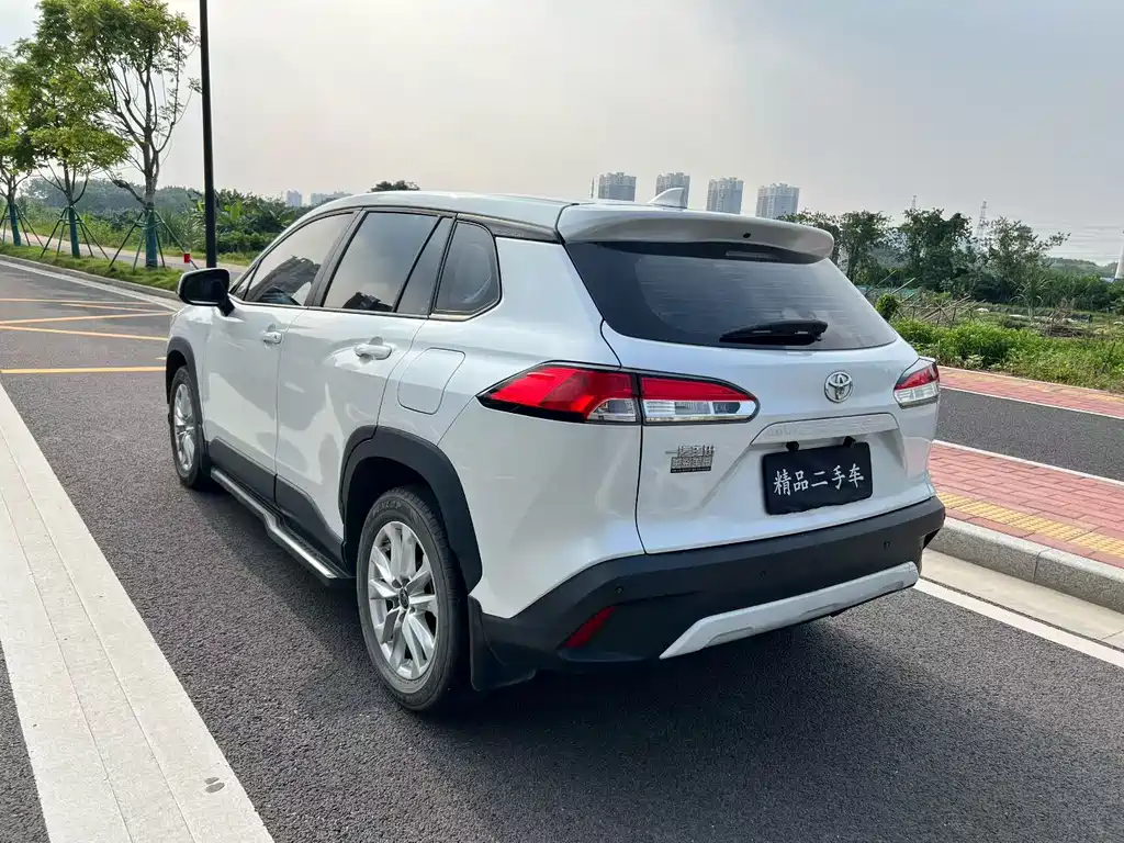 Toyota Corolla Cross — миниатюра 4