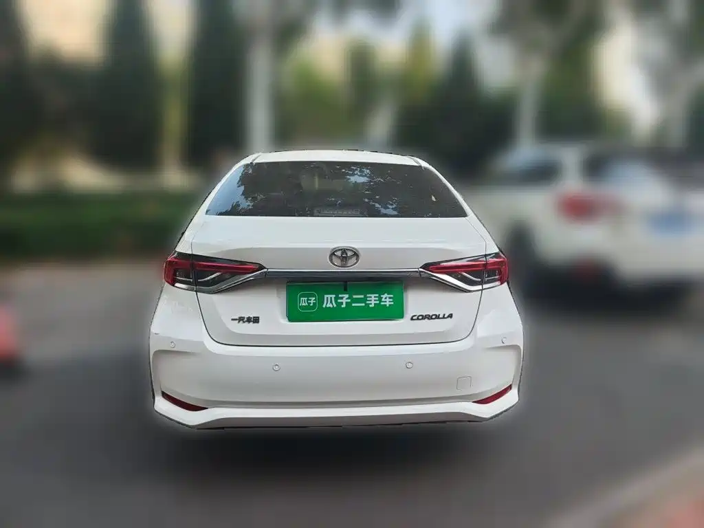 Toyota Corolla — миниатюра 5