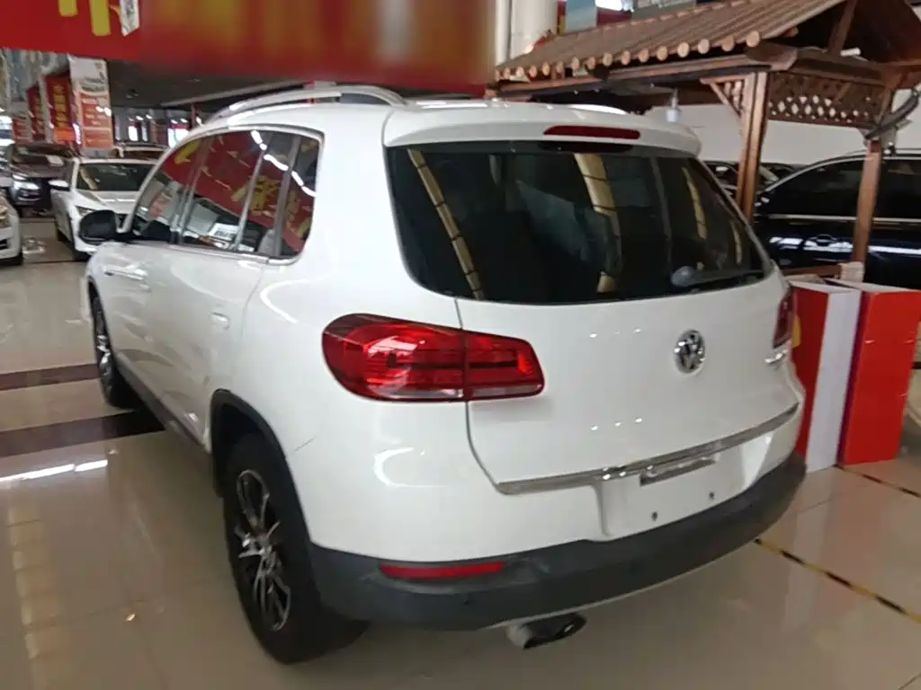 Volkswagen Tiguan — миниатюра 5