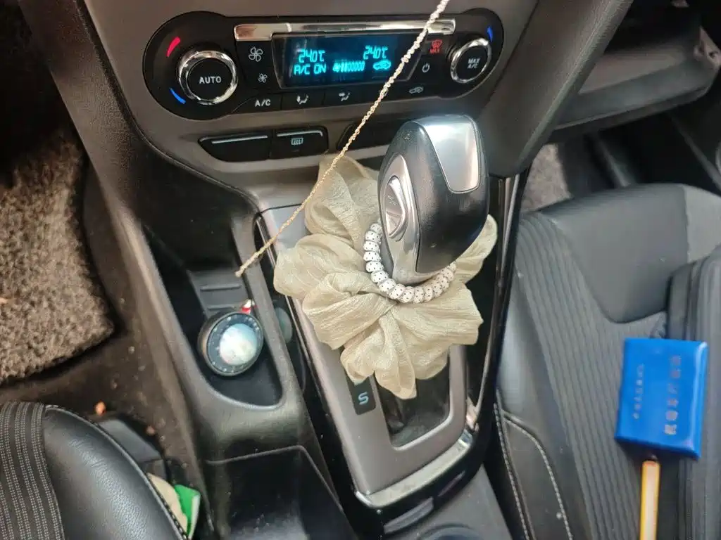 Ford Focus — миниатюра 10
