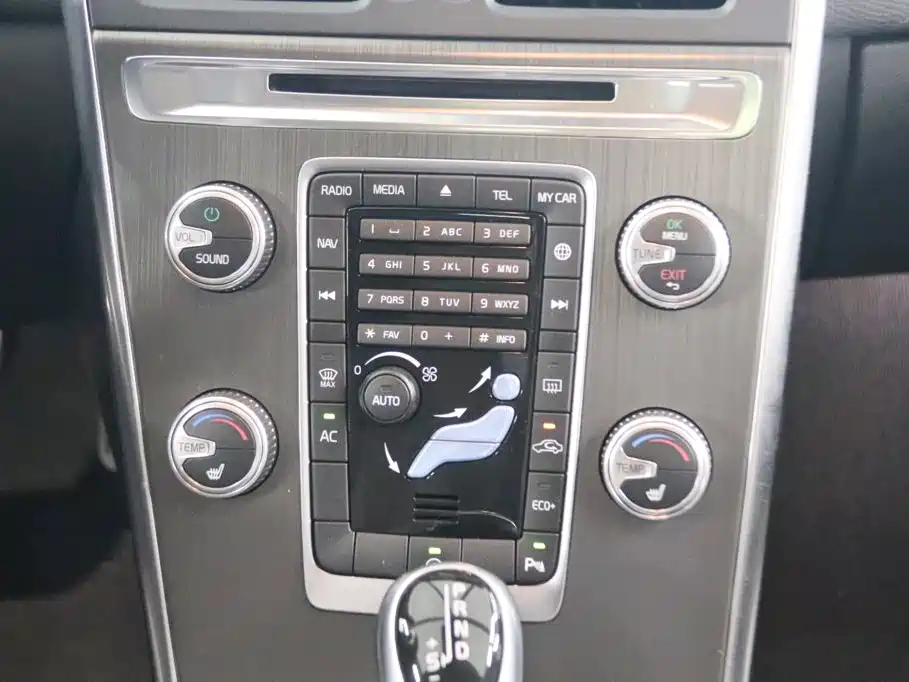 Volvo XC60 — миниатюра 8